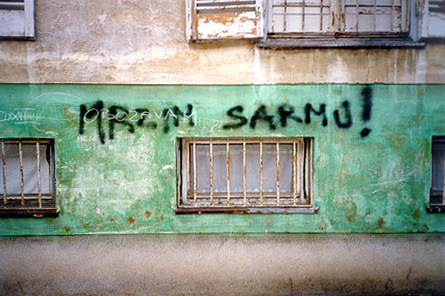 mrzim sarmu, (c) 2000